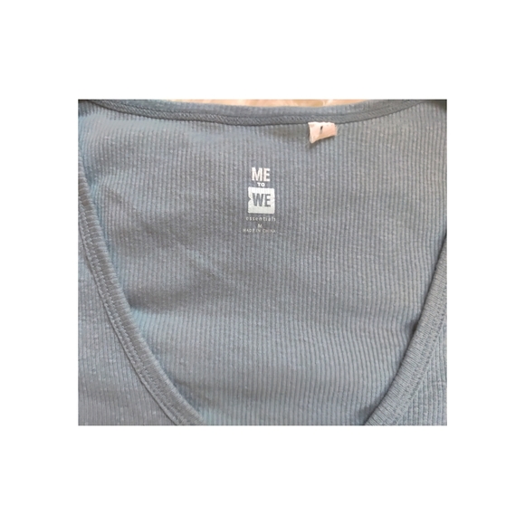 Me to We Gray - Blue Croptop. - Picture 2 of 3